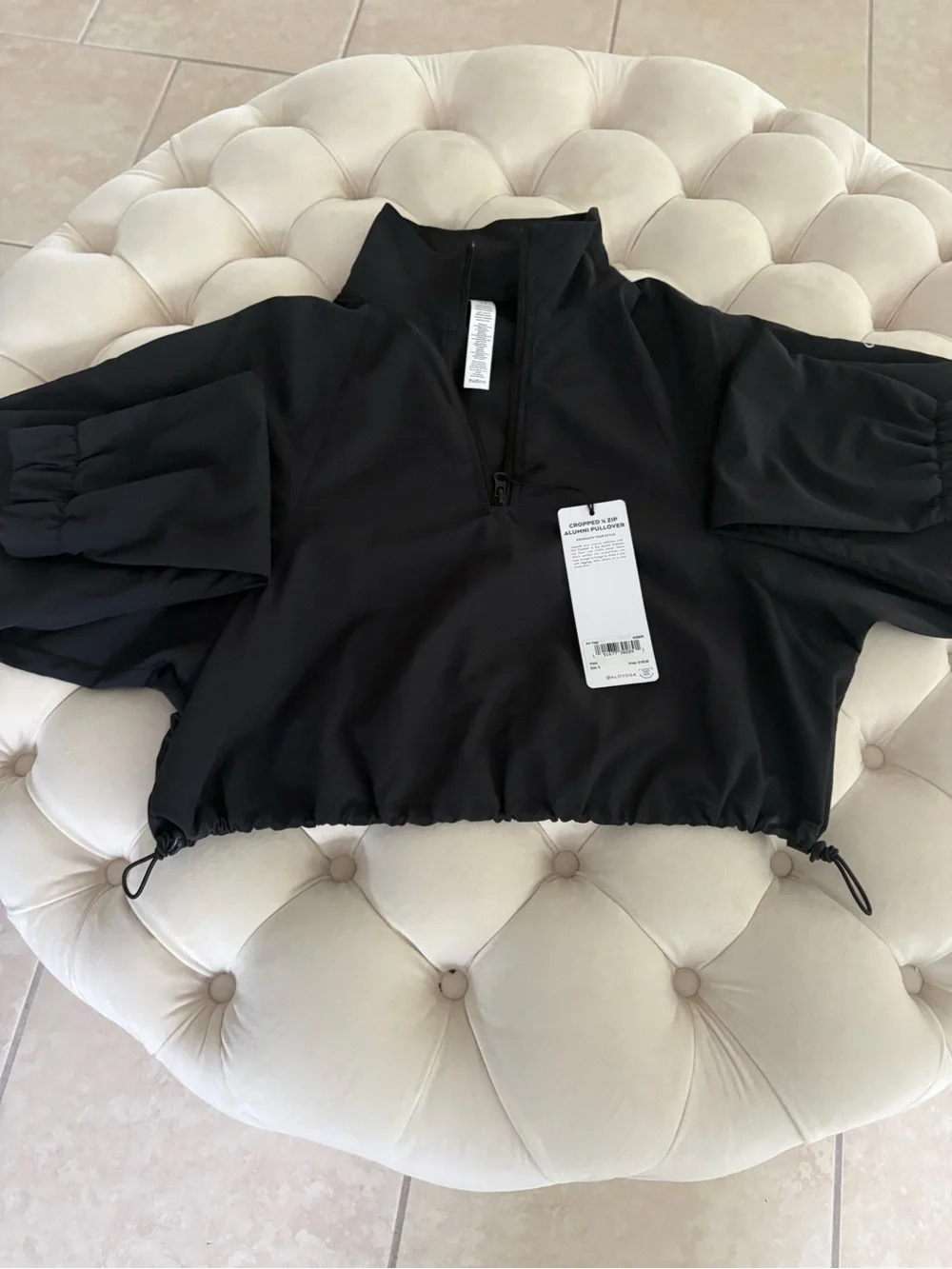 ALO Yoga Black Cropped Quarter-Zip Pullover